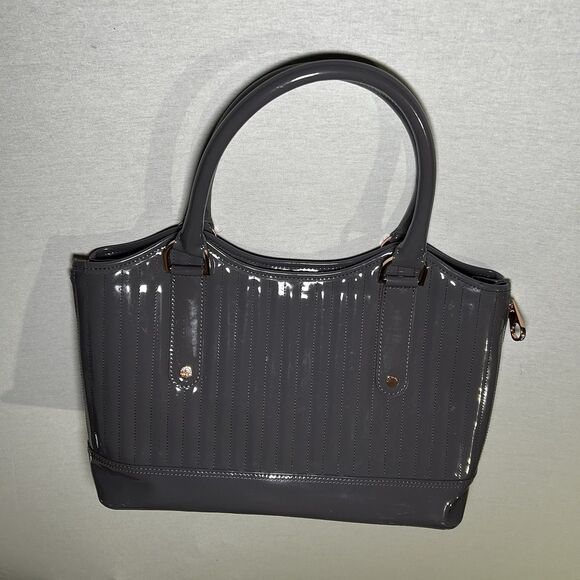 Ted Baker patent leather tote bag in dark gray with rose gold-toned hardware - Picture 2 of 9